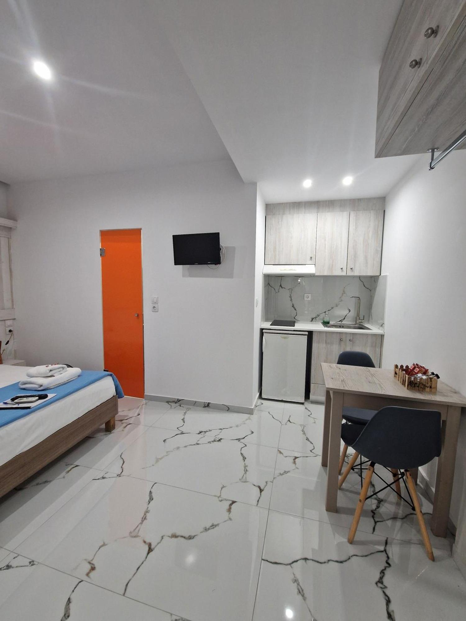 Center By Cretan Appartement *